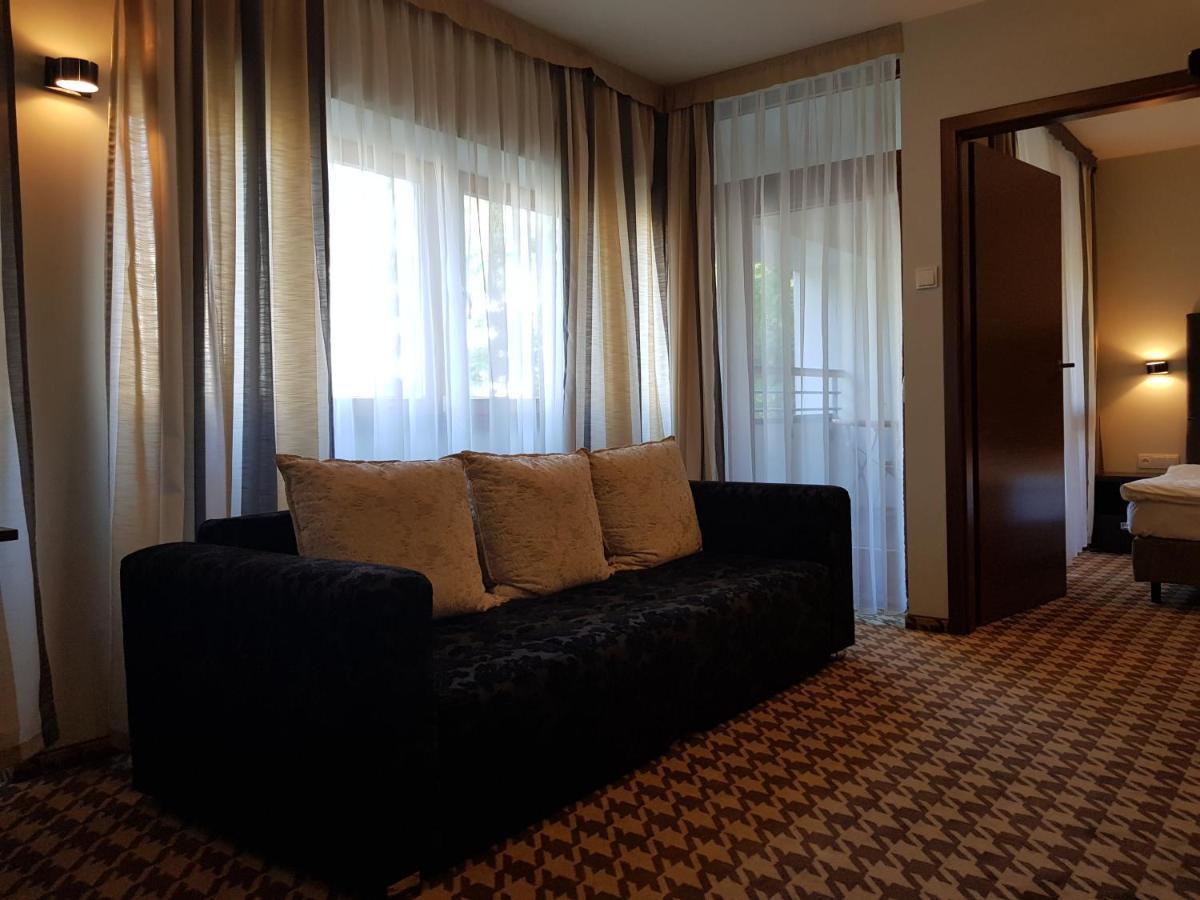 Apartament W Hotelu Sand Колобжег Екстериор снимка